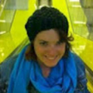 Meet your Posher, Lora